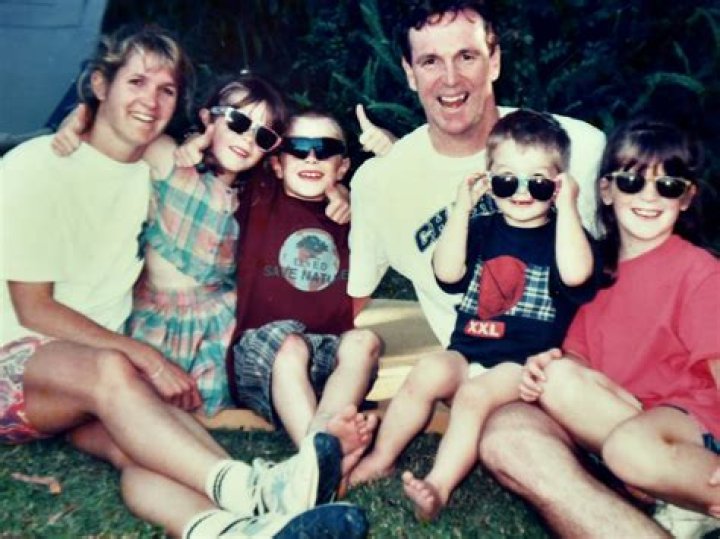 
Inside Neale Daniher Family With Wife Jan Daniher and Children 