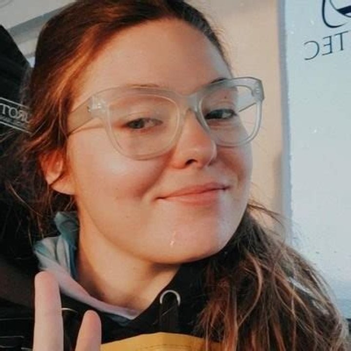 Is Angelica Marciano Married? Daughter, Wikipedia, Age, Net Worth, Wicked Tuna