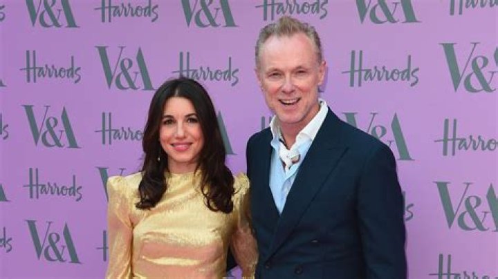Is Gary Kemp still married? How many kids does Gary Kemp have?