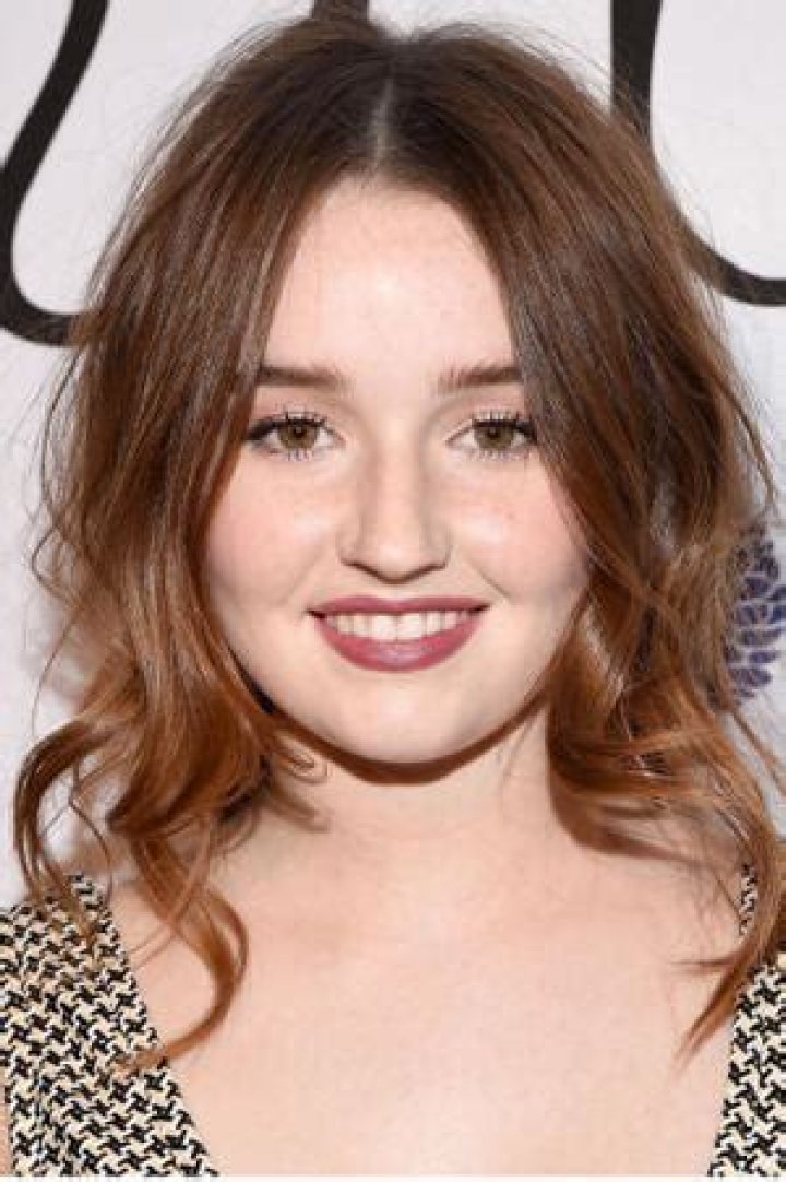 Is Kaitlyn Dever Lesbian? Biography, Her Sexuality and Gender Revealed