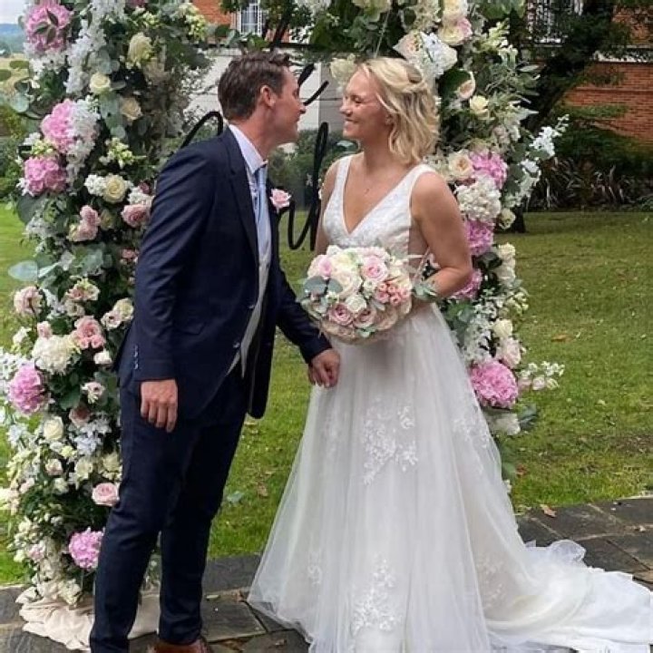 Is Madelene Sagstrom Married To Boyfriend? Husband & Family