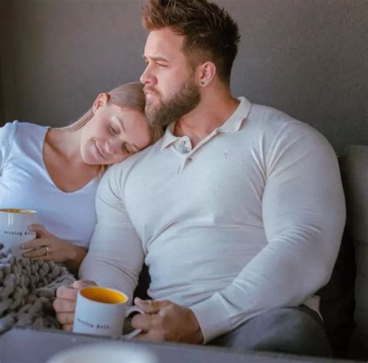 Is Regan Grimes Married? His Bio, Age, Net worth, Stats and Supplements