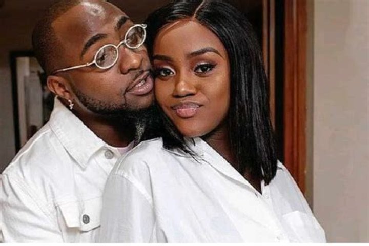 “Is She Pregnant Again?” Chioma And Davido Spark Second Pregnancy Rumors