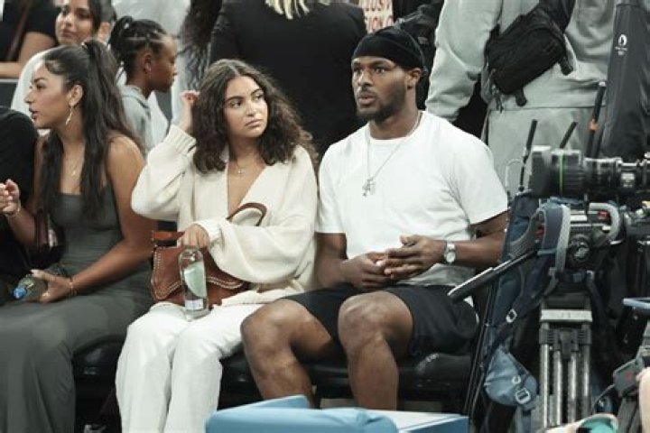 Isavbarr Aka Isabella Age, Instagram: Facts On Bronny James Alleged Model Girlfriend