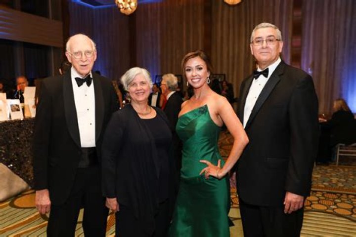 J. C. Monahan Net Worth, Husband, Married, Age, Height, Kids, Bio