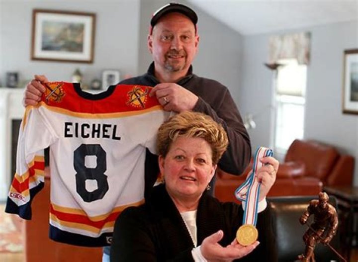 
Jack Eichel Parents: Who Are Bob Eichel And Anne Eichel? Siblings And Family 