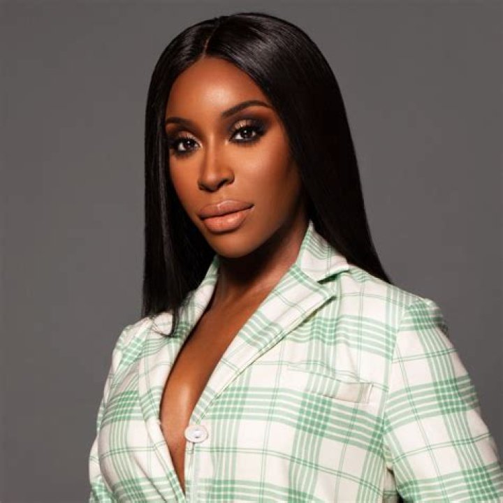 Jackie Aina Net Worth: Genuine Estimation with Proof