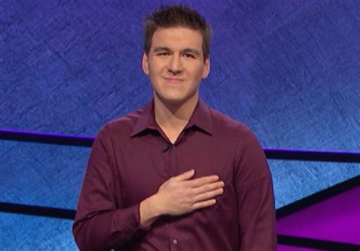 James Holzhauer – Bio, Facts, Wiki, Net Worth, Affair, Wife, Age, Height, Family, Game Show, Jeopardy, Winner, Champ, Famous for, Career, Nationality
