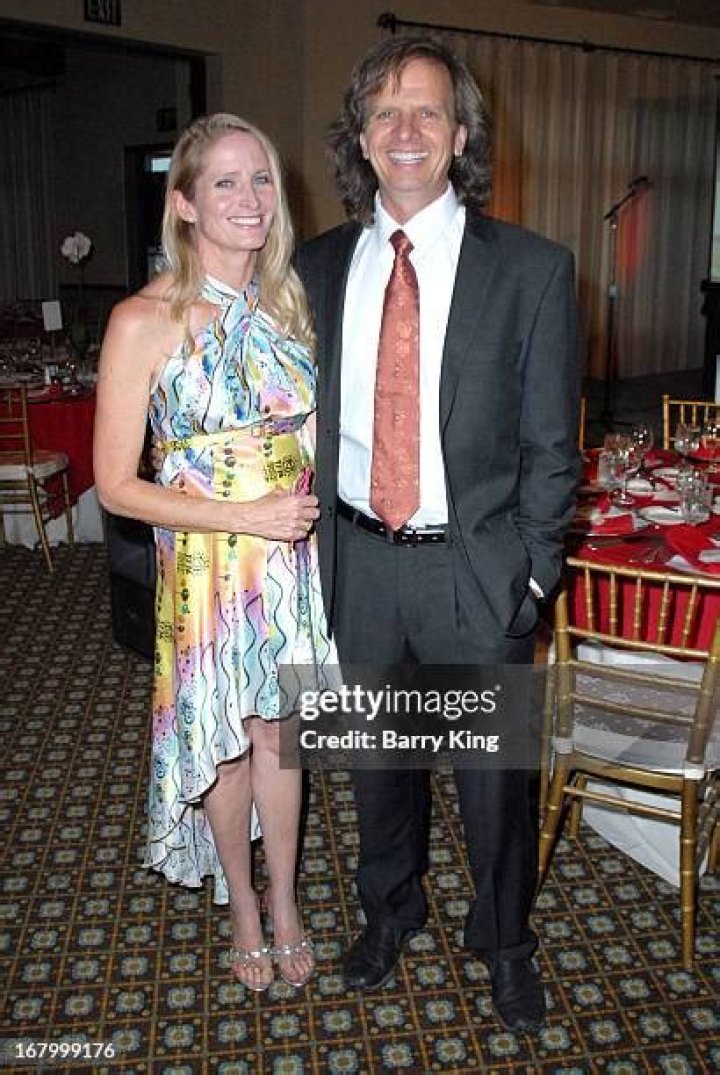 Jane Sibbett Bio, Wiki, Age, Height, Family, Husband, Karl Fink, Net Worth, It Takes Two, Movies and TV Shows