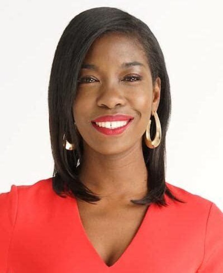 Janelle King Bio, Wiki, Age, Height, Husband, FOX and Net Worth