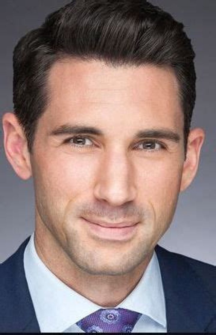 Jared Dillingham Partner: Age, Tattoos, Married Facts on 3 TV Anchor Arizona