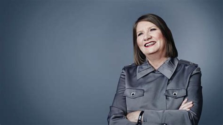 Jeanne Moos (CNN) Bio, Wiki, Age, Height, Family, Ethnicity, Married, Husband, Today, CNN Videos, Salary and Net Worth