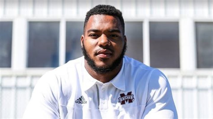 Jeffery Simmons Salary, Net Worth, PFF, Height, Age, Weight, Draft, Jersey