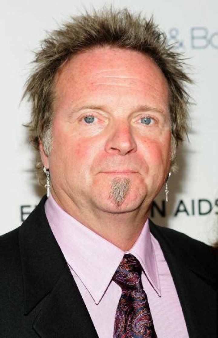 Joey Kramer Net Worth, Income, Salary, Earnings, Biography