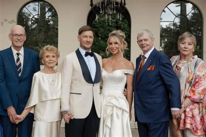 John Farnham Wife: Is John Farnham still married to Jillian Billman?