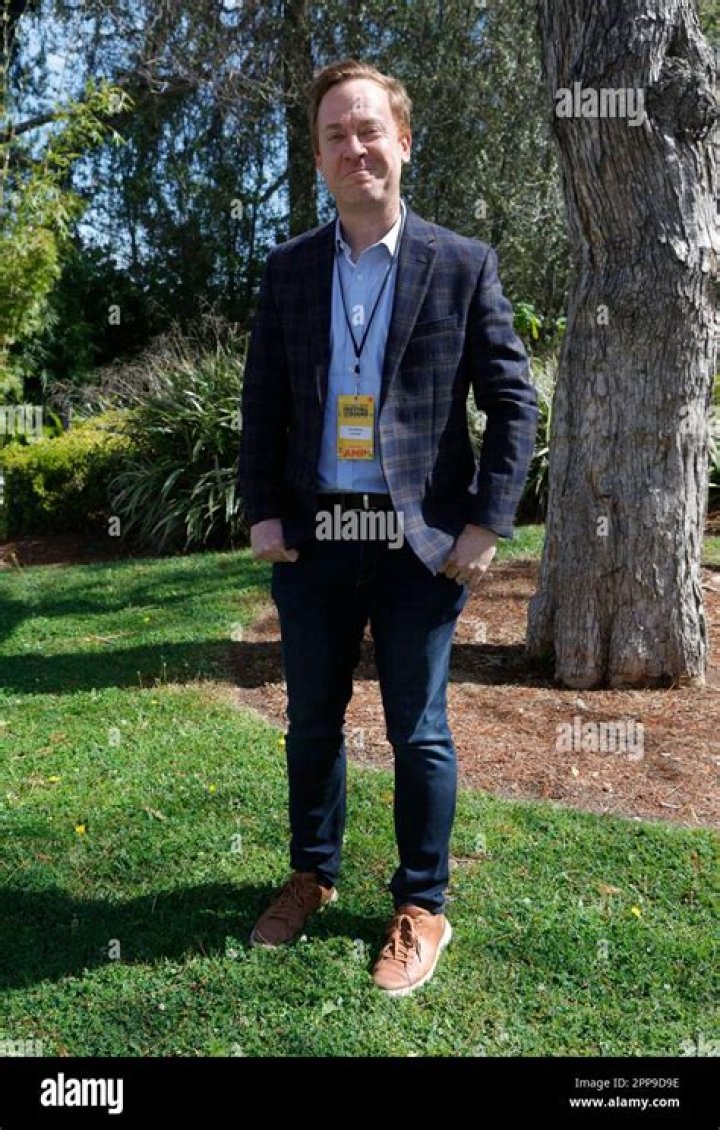 Jonathan Lemire Bio-Wiki, Age, Height, Wife, Kids, Salary, and Net Worth