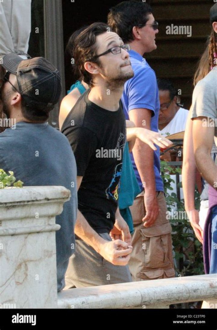 Joseph Gordon-Levitt Brother: Meet Daniel Gordon-Levitt