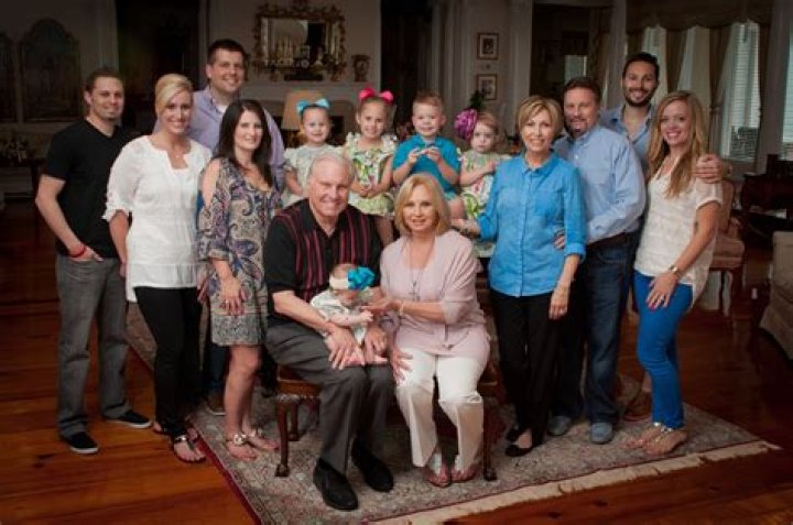 Joseph Larson Wife and Baby, Married, Biography, Wedding, Family, Net Worth