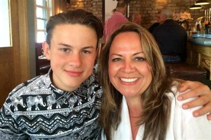 Joshua Molnar Parents And Family, His Father Mark Molnar And Mother Stephanie Molnar Age Gap