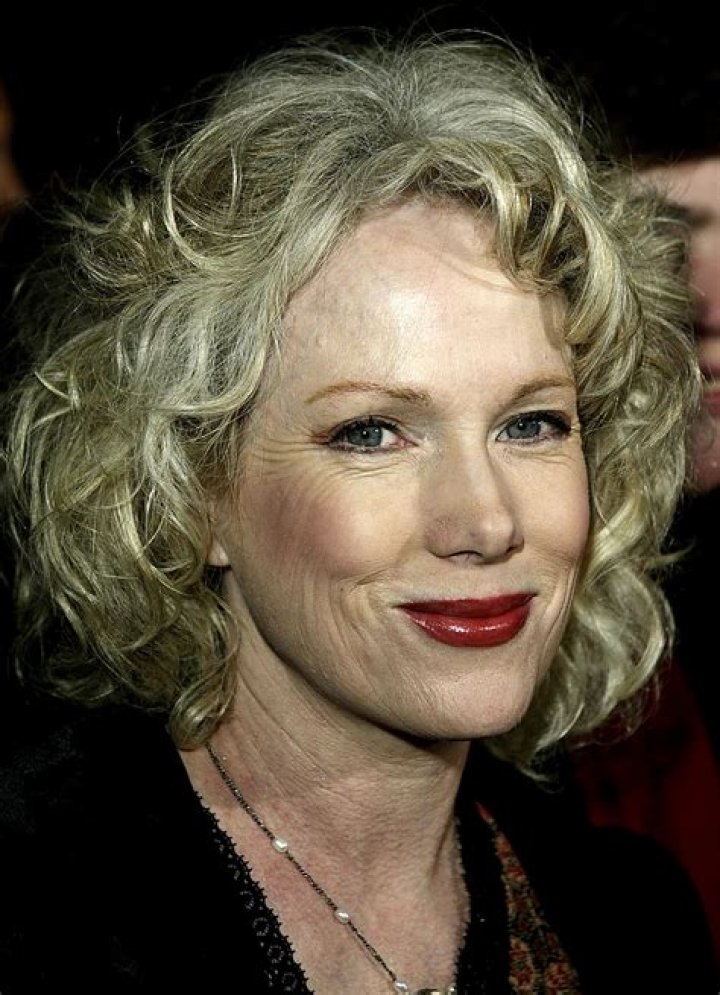 Julia Duffy Net Worth, Income, Salary, Earnings, Biography