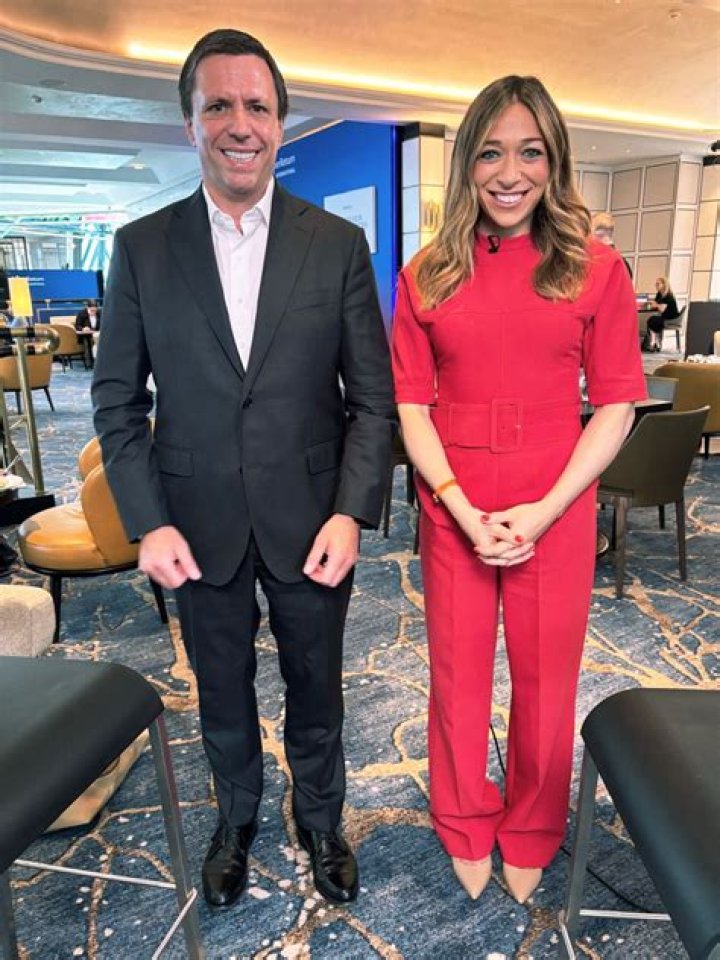 Julianna Tatelbaum Bio, Wiki, Age, Husband, CNBC London, Salary and Net Worth