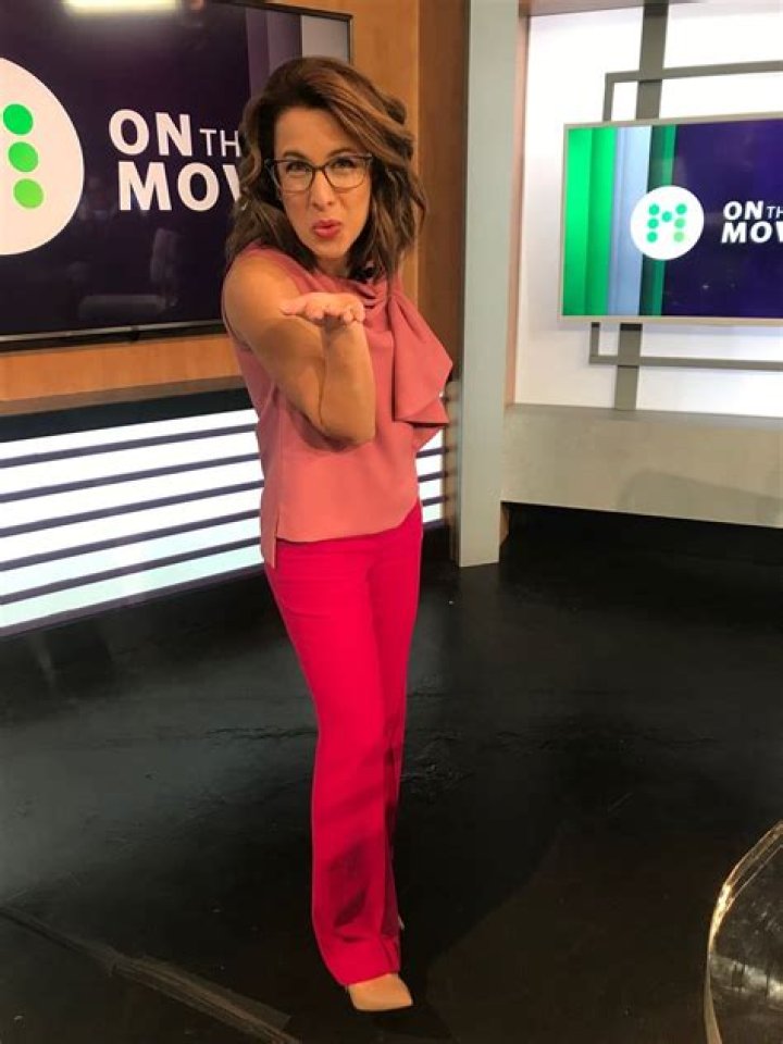 Julie Hyman Bio, Wiki, Age, Height, Married, Salary, Net Worth, Leaving Bloomberg