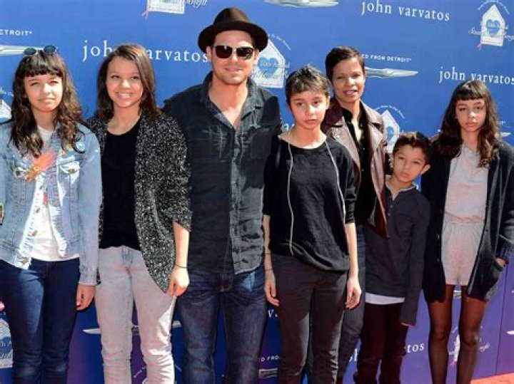 Justin Chambers Family – Everything About His Wife, Children, Twin Brother