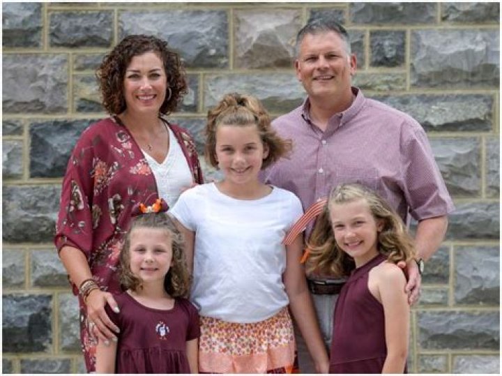 Justin Fuente Wife Jenny Fuente: Age & Salary – Why Was He Fired?