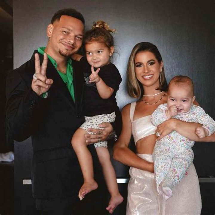 Kane Brown – Biography, Parents, Girlfriend, Age, Net Worth, Ethnicity