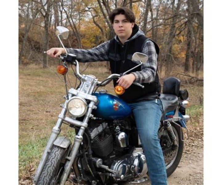 Kansas Dillan Stelly Motorcycle Accident Linked To Death Cause And Obituary