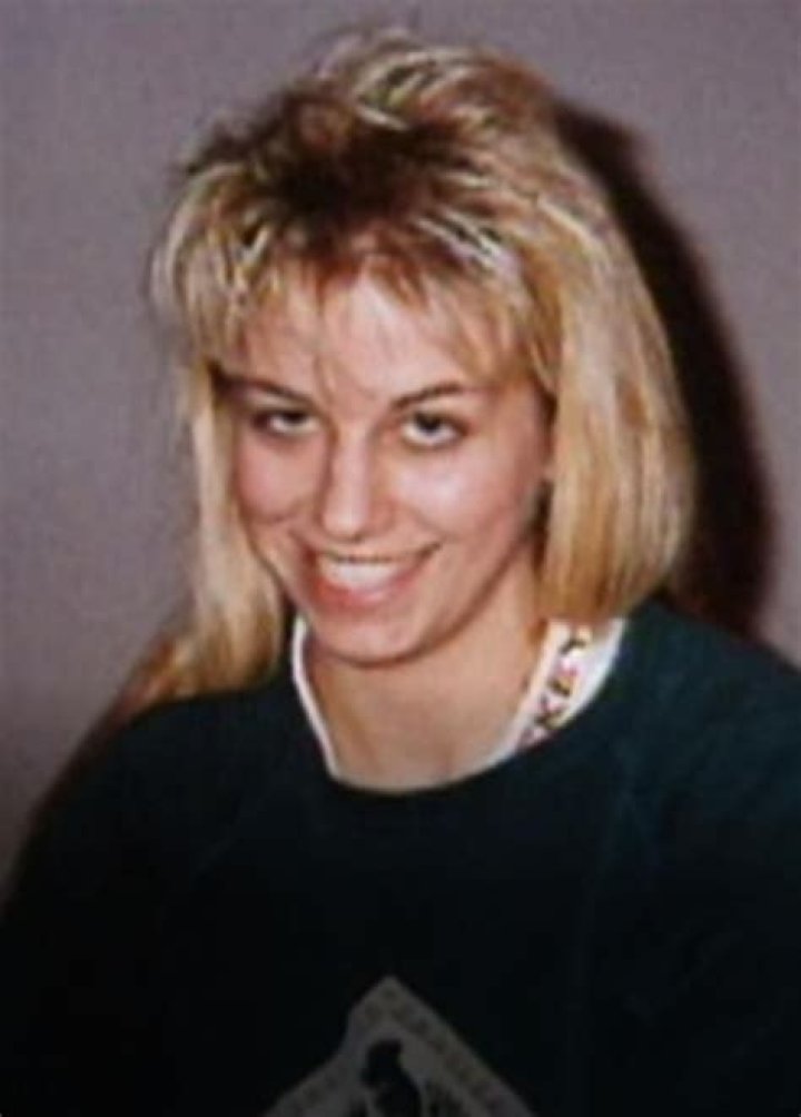 Karla Homolka Height, Weight, Net Worth, Age, Birthday, Wikipedia, Who, Nationality, Biography