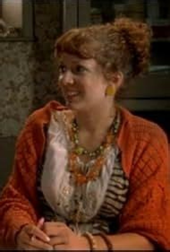 Katherine Parkinson Doc Martin, Bio, Wiki, Age, Net Worth, Husband, Sister, Movies and TV Shows