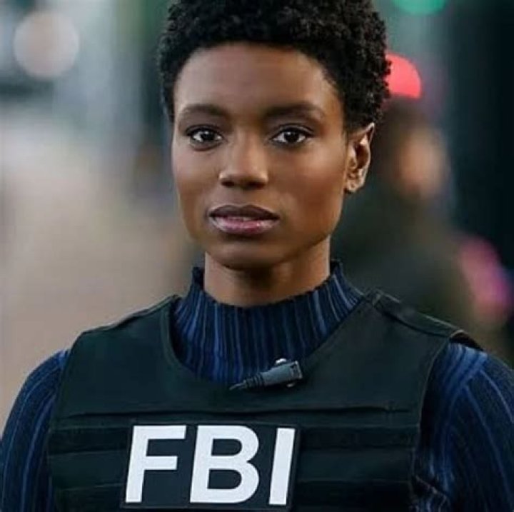 Katherine Renee Turner Bio, Wiki, Age, Height, Husband, Children, Parents, Movies, and Net worth