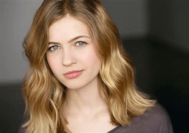 
Katie Thistleton Height, Weight, Net Worth, Age, Birthday, Wikipedia, Who, Nationality, Biography 