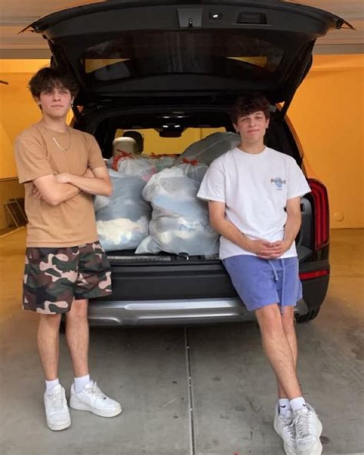 Kenny Beats Bio, Wiki, Age, Height, Family, Wife, Music, Songs, and Net Worth