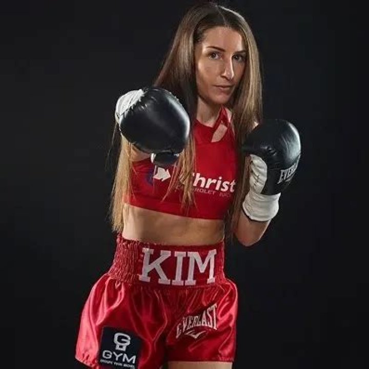 
Kim Clavel Height, Weight, Net Worth, Age, Birthday, Wikipedia, Who, Nationality, Biography 