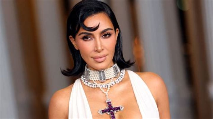 
Kim Kardashian Buys Princess Diana’s Iconic Cross Necklace for Almost $200K 
