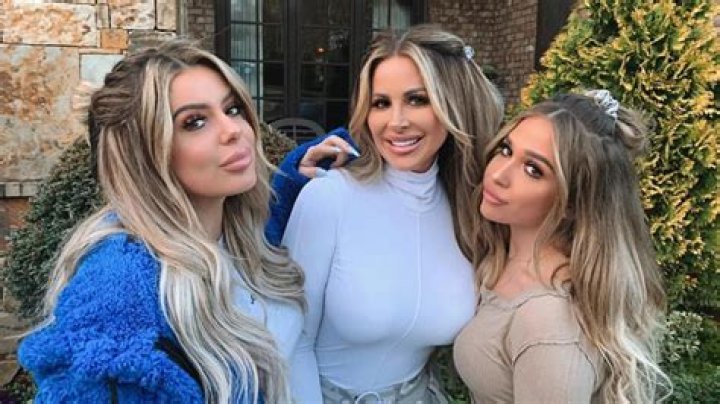 
Kim Zolciak-Biermann’s Daughters Brielle and Ariana Forge a Drama-Free Relationship with Stepfather Kroy! 