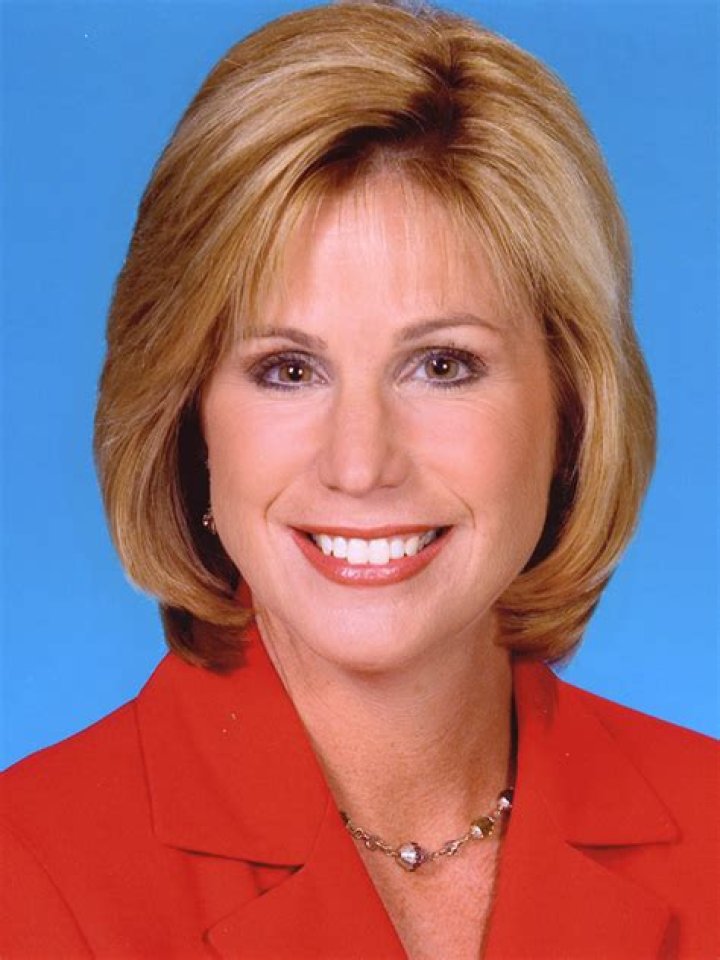 Kristi Krueger Age: Net Worth, WPLG, Bio, Wikipedia, Husband, Family, Channel 10, and Salary