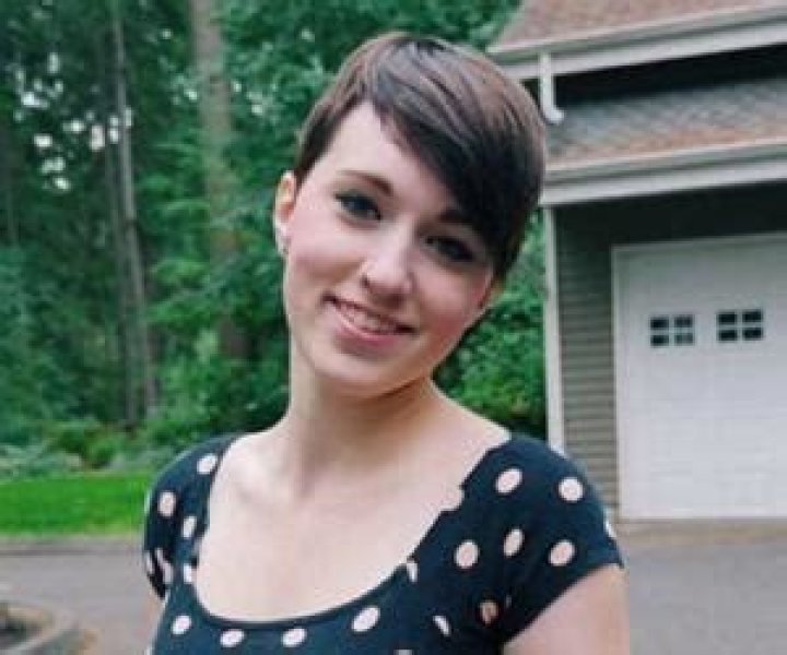 Laineybot – Biography & Celebrity Facts About The YouTube Personality