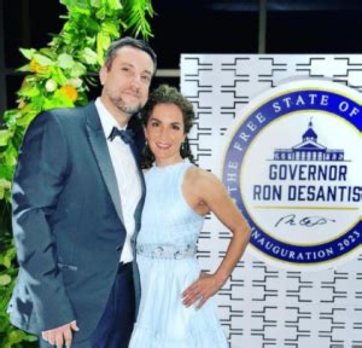 Lara Travis Age, Wiki, Biography, Net Worth, Family: Clay Travis Wife