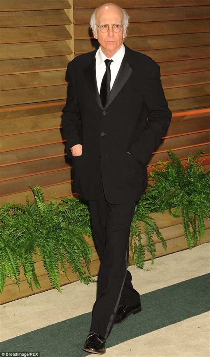 Larry David: Single, net worth, tattoos, smoking & body facts