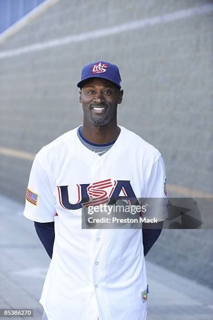 LaTroy Hawkins Net Worth, Income, Salary, Earnings, Biography