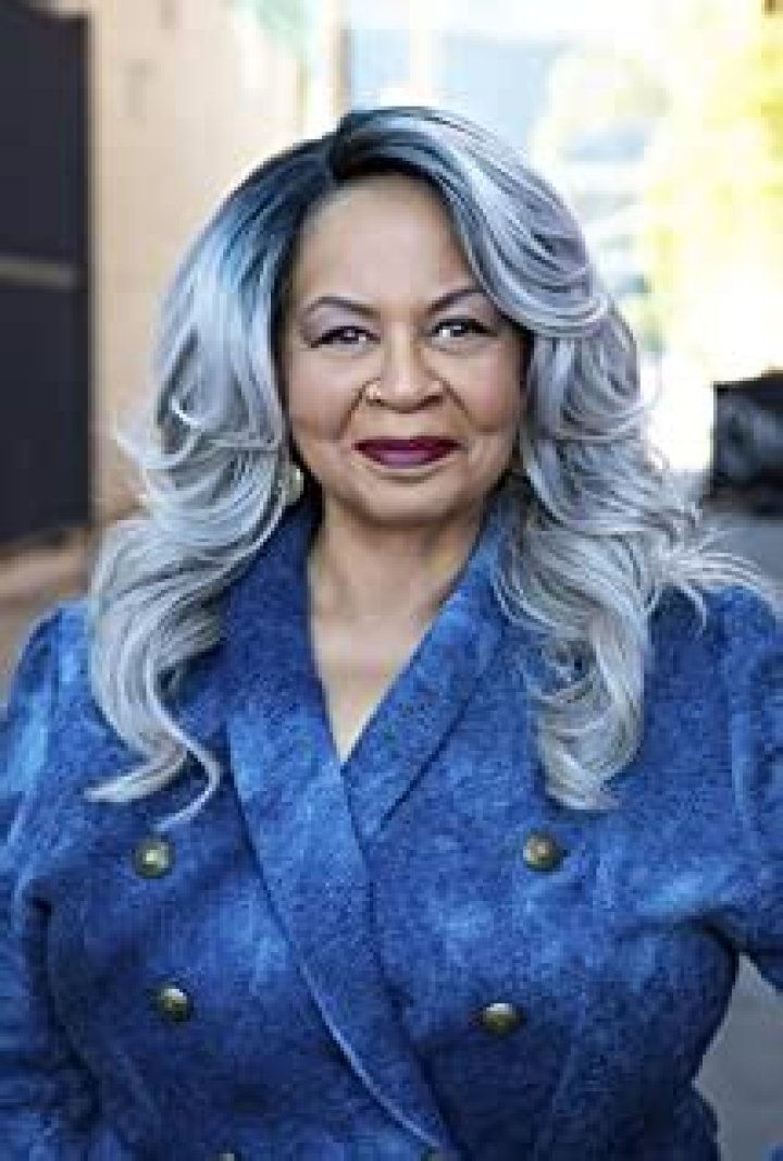 Laura Hayes Net Worth, Income, Salary, Earnings, Biography