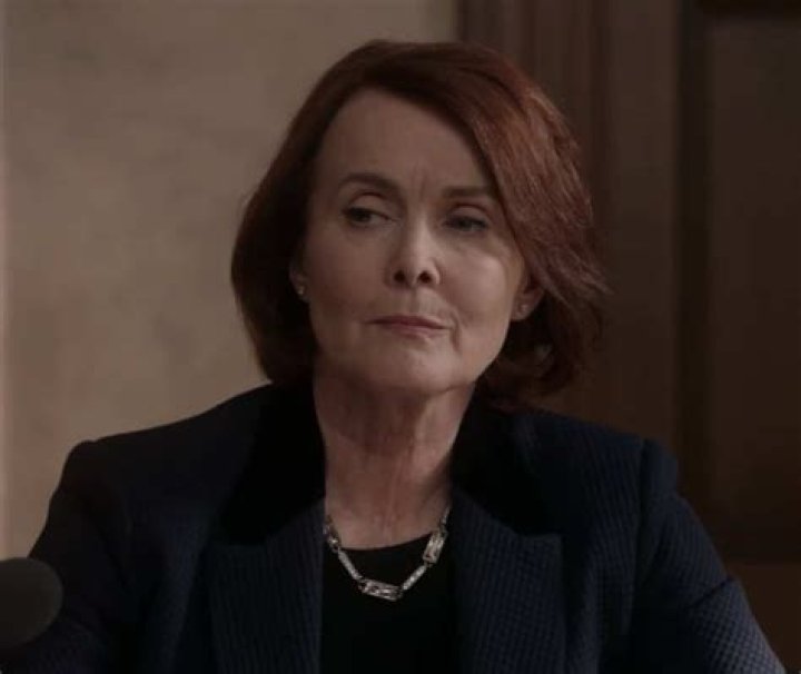 Laura Innes Bio, Wiki, Age, Height, Husband, Children, Disability, Movies, Tv Shows, and Net Worth.