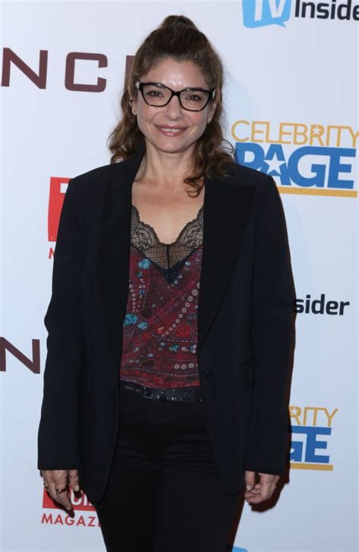 Laura San Giacomo – Body Measurements, Marriage, Movies and TV Shows