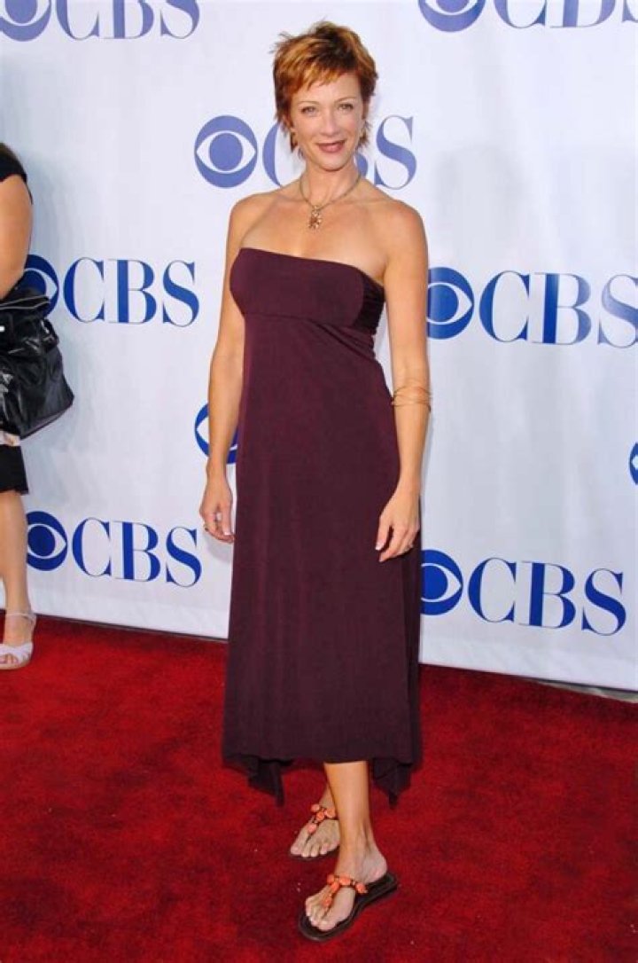 
Lauren Holly Height, Weight, Net Worth, Age, Birthday, Wikipedia, Who, Nationality, Biography 