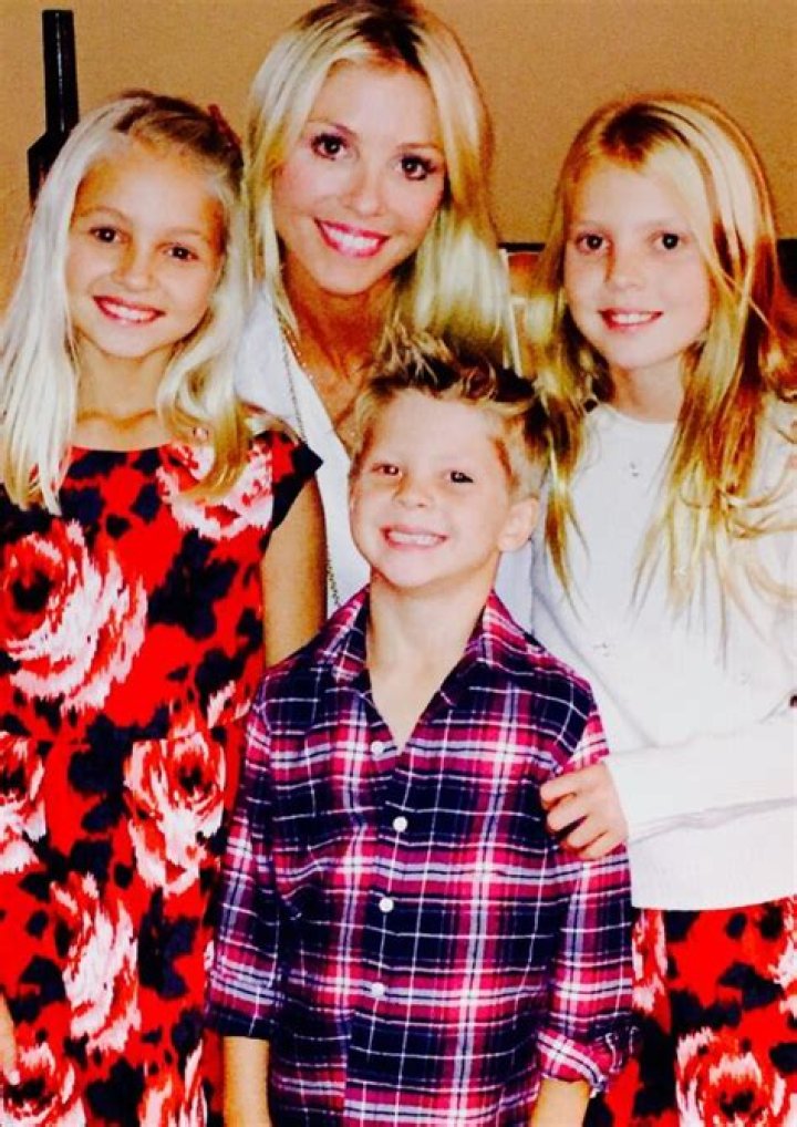 Layla Kiffin Bio, Wiki, Age, Height, Family, Husband, Children, and Net Worth.