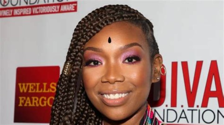 Lee Felix Biography, Wiki, Age, Height, Family, Sisters, Girlfriend, Music, Albums and Net Worth