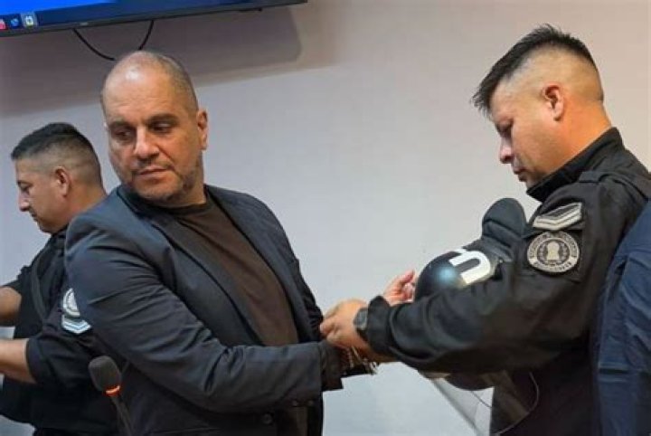 
Leonardo Cositorto Height, Weight, Net Worth, Age, Birthday, Wikipedia, Who, Nationality, Biography 